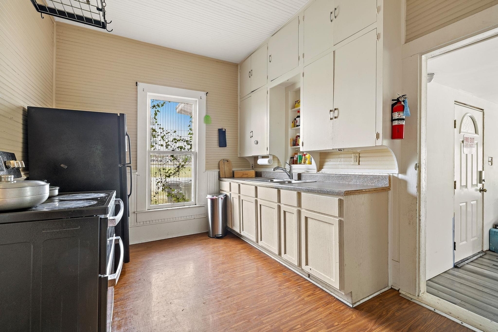 103 E Willis St - Photo 14