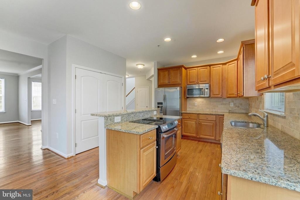 609 Tebbston Drive - Photo 14