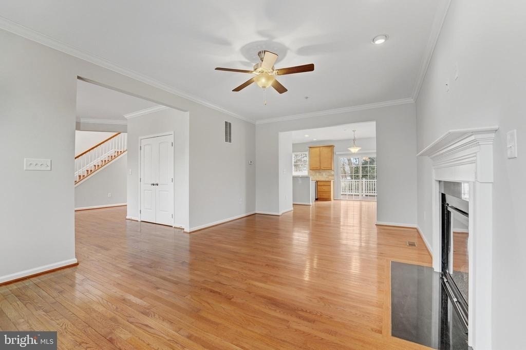 609 Tebbston Drive - Photo 8