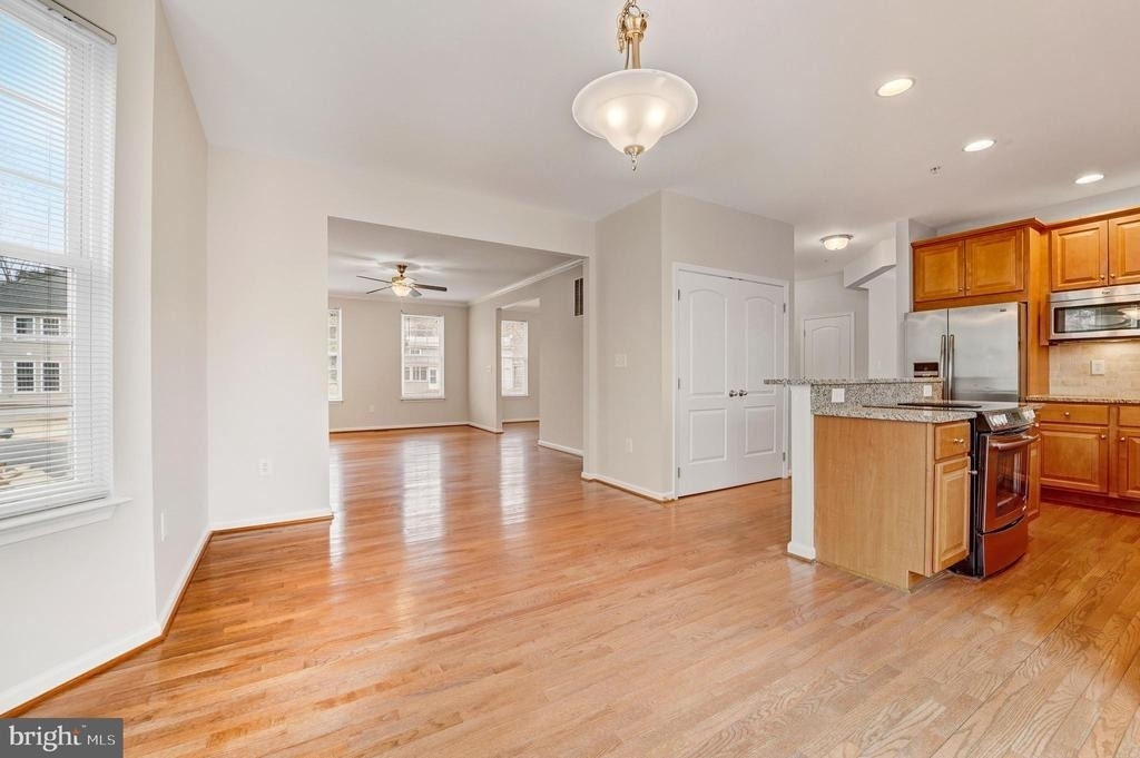 609 Tebbston Drive - Photo 10