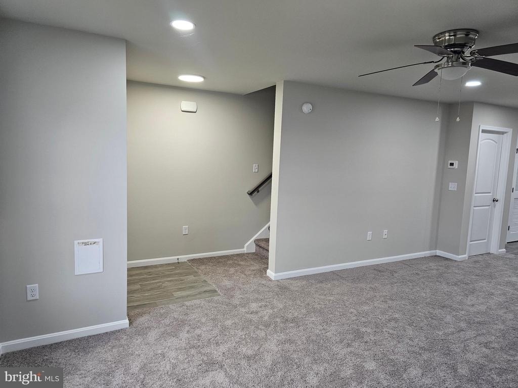 203 Fairfax Lane - Photo 2