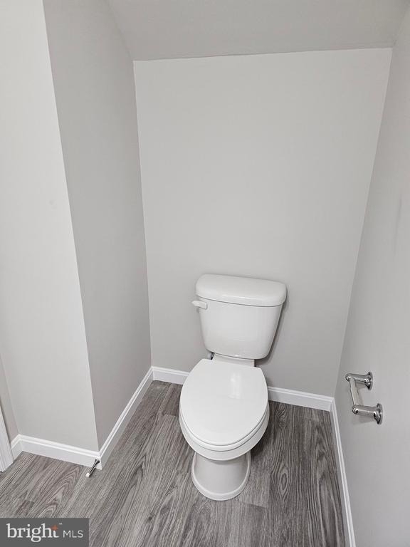 203 Fairfax Lane - Photo 8