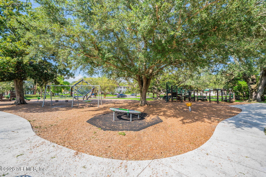 1821 San Marco Boulevard - Photo 3