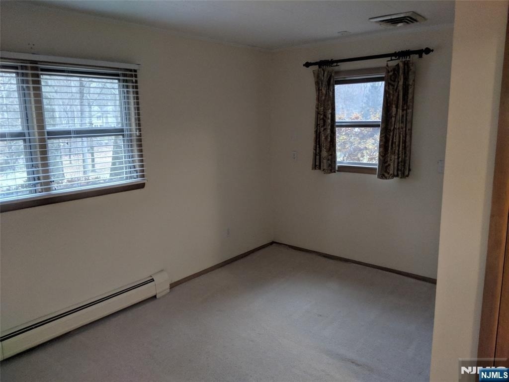 711 W Saddle River - Photo 43