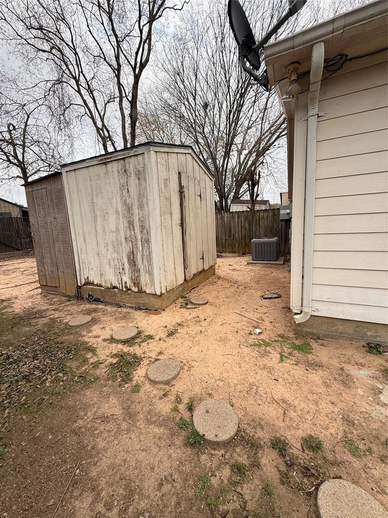 320 Willowick Street - Photo 14