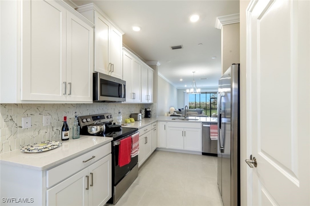 11811 Venetian Lagoon Drive - Photo 16
