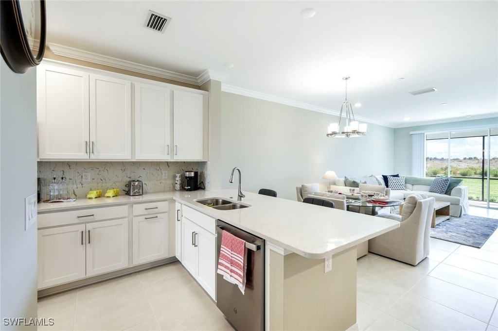 11811 Venetian Lagoon Drive - Photo 15