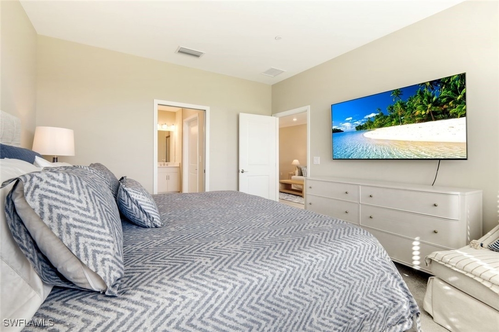 11811 Venetian Lagoon Drive - Photo 22