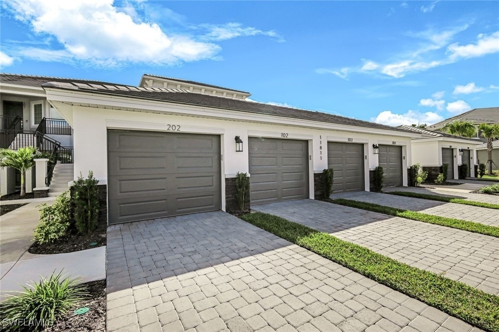 11811 Venetian Lagoon Drive - Photo 40