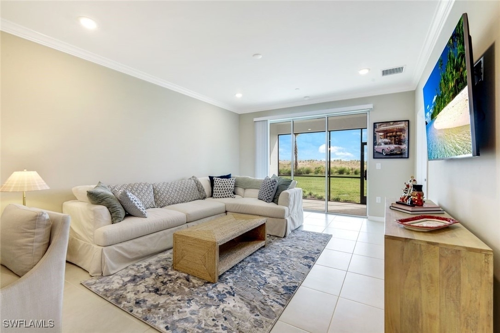 11811 Venetian Lagoon Drive - Photo 9