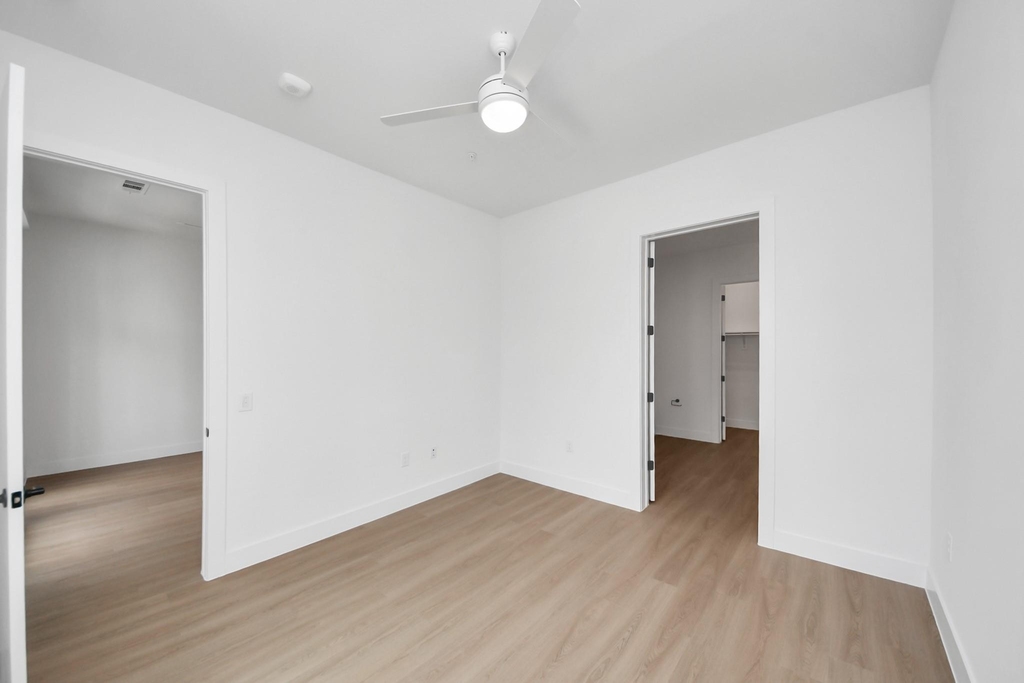 2810 Riverby Road - Photo 21