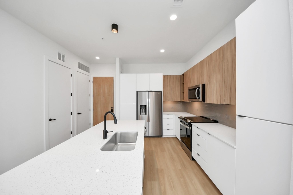2810 Riverby Road - Photo 5