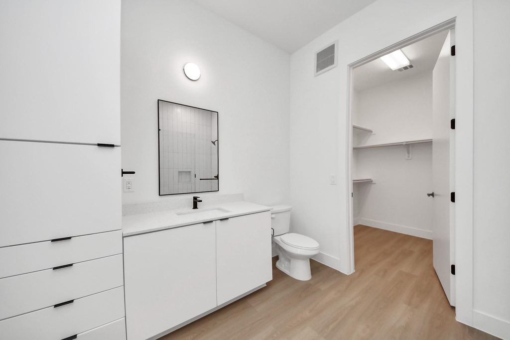 2810 Riverby Road - Photo 15