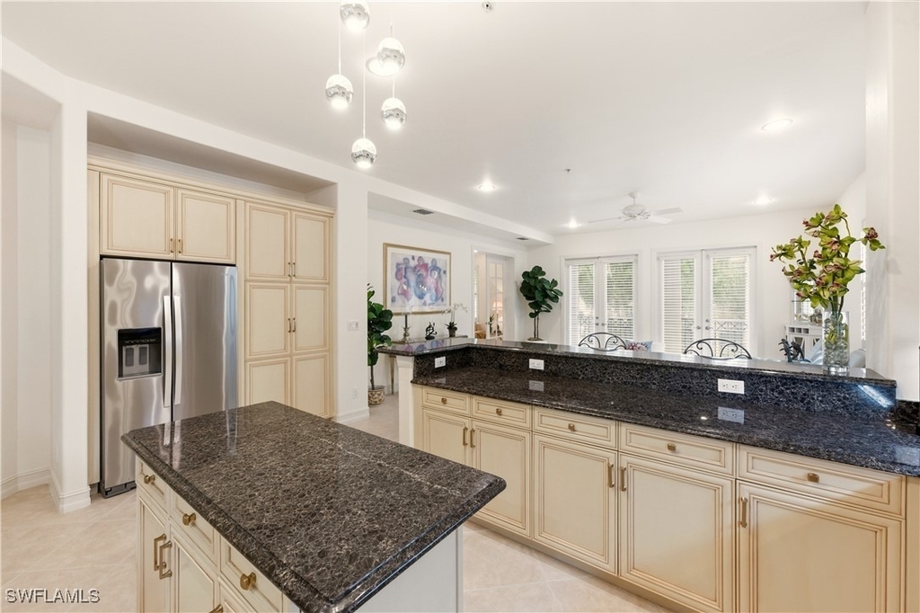 2843 Tiburon Boulevard E - Photo 13
