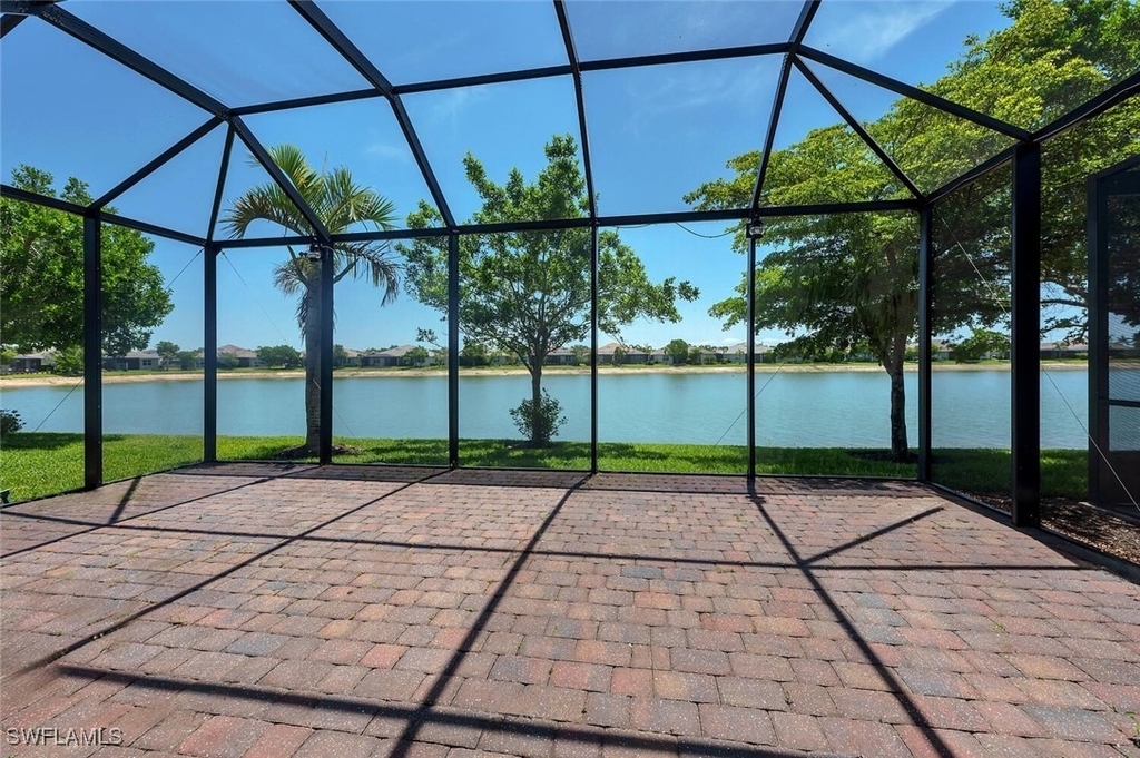 14940 Edgewater Circle - Photo 10