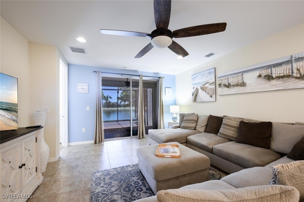 14940 Edgewater Circle - Photo 9