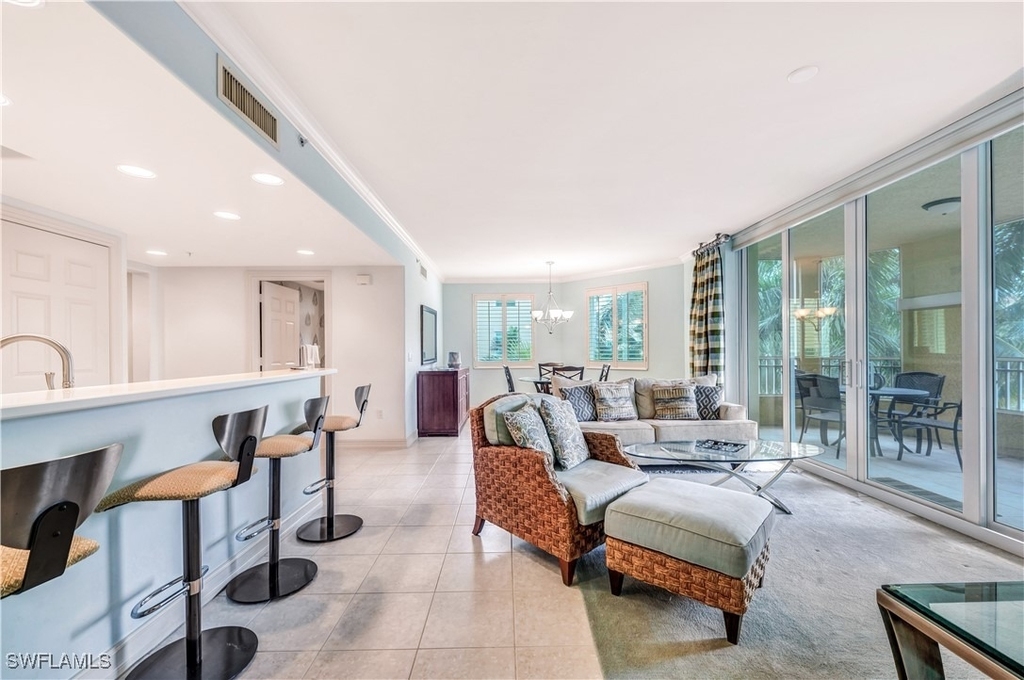 2748 Tiburon Boulevard E - Photo 8