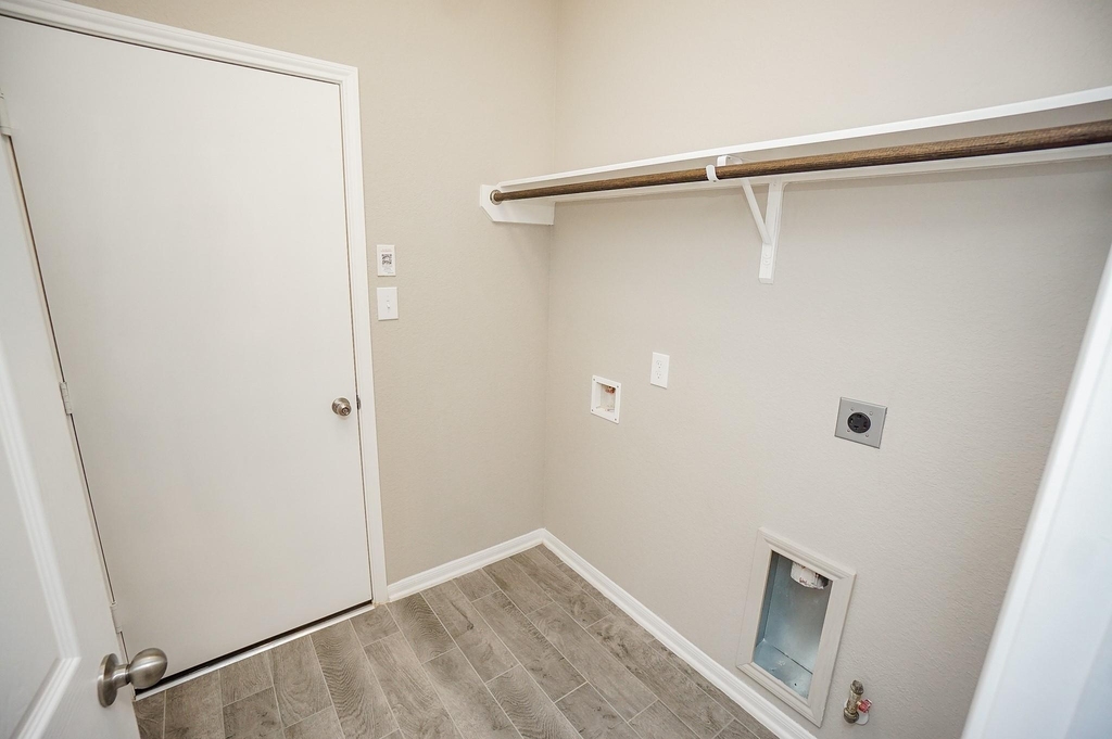 5463 Grand View Drive - Photo 13