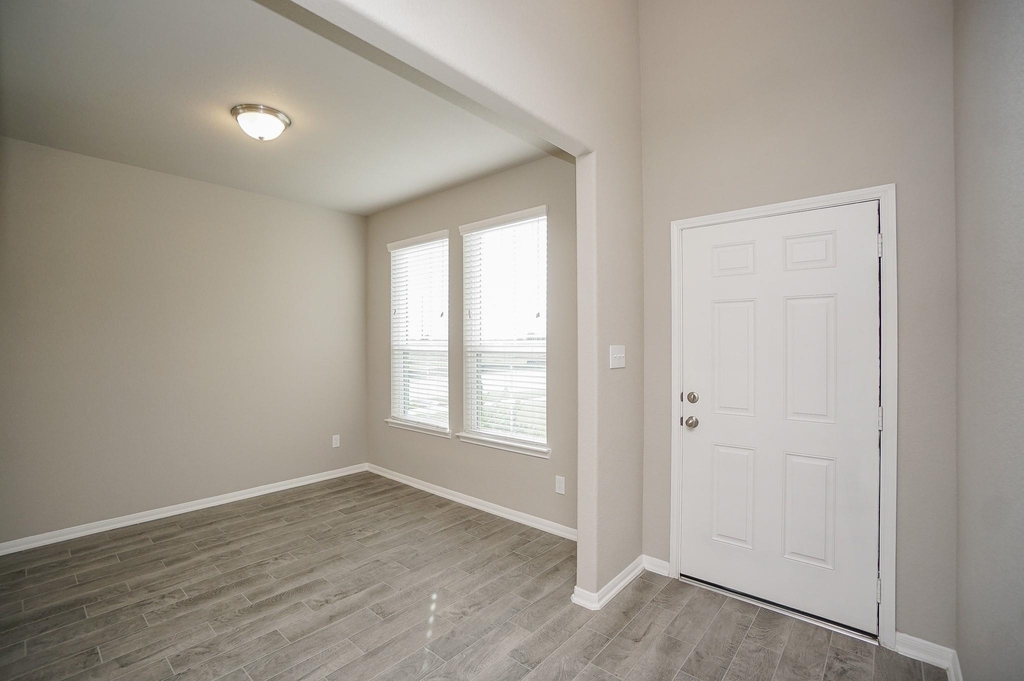 5463 Grand View Drive - Photo 1