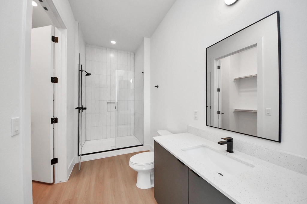 2810 Riverby Road - Photo 15