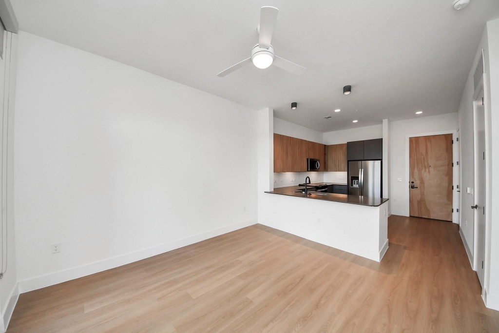 2810 Riverby Road - Photo 8