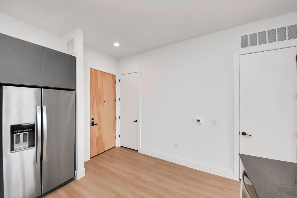 2810 Riverby Road - Photo 5