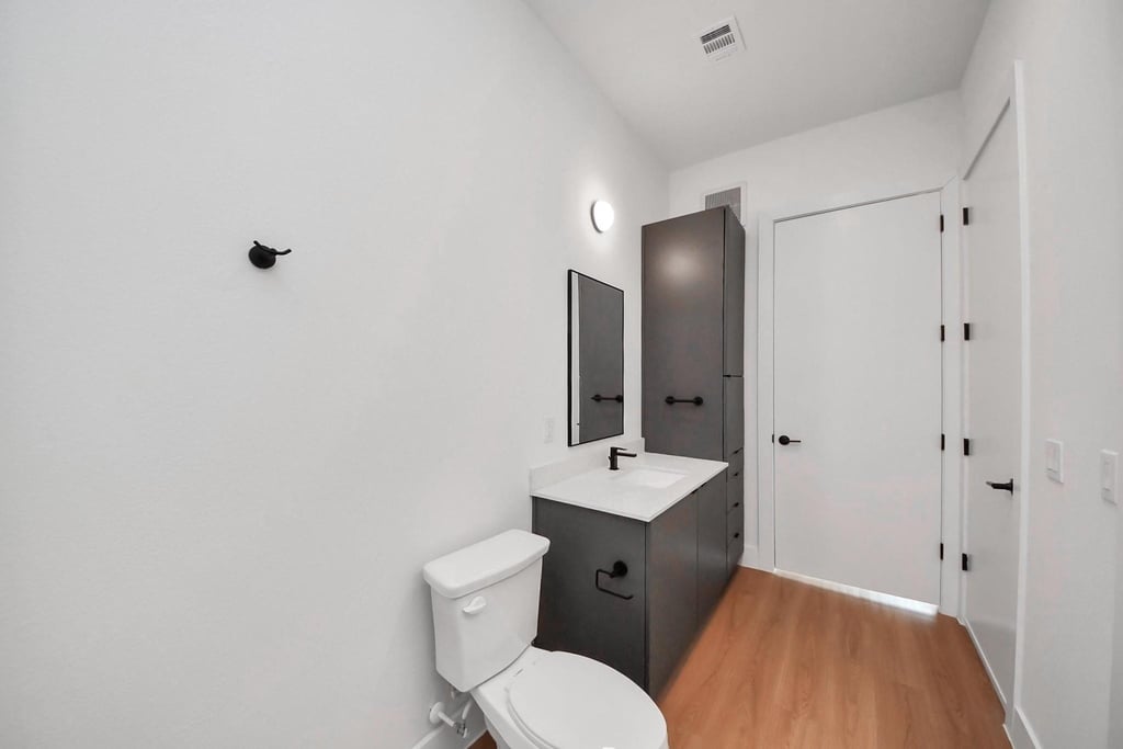 2810 Riverby Road - Photo 17
