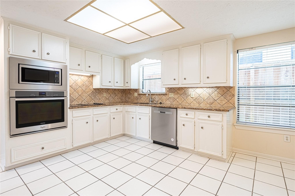 2306 Potomac Drive - Photo 14