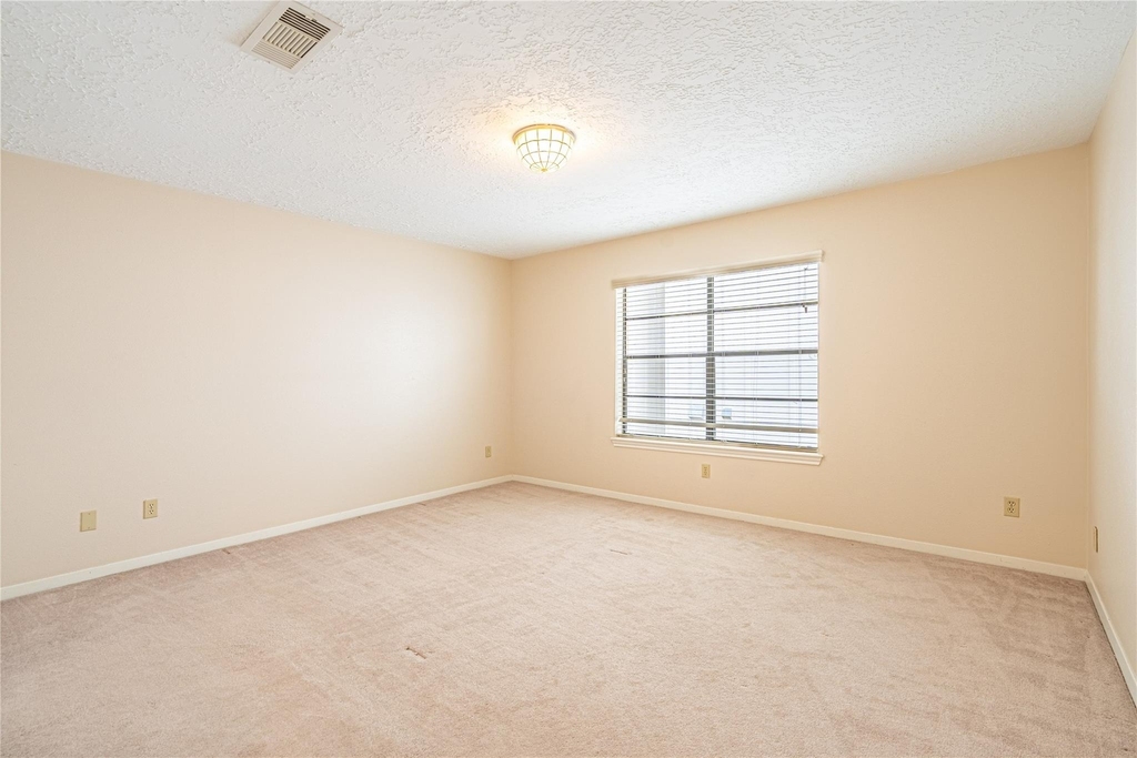 2306 Potomac Drive - Photo 16