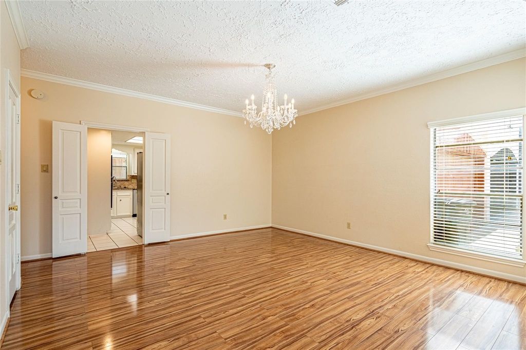 2306 Potomac Drive - Photo 6