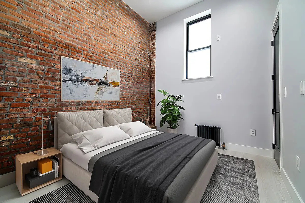 Stanton Street - Photo 1