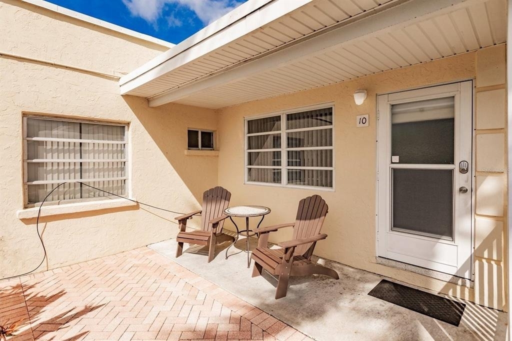 6006 Midnight Pass Road - Photo 11