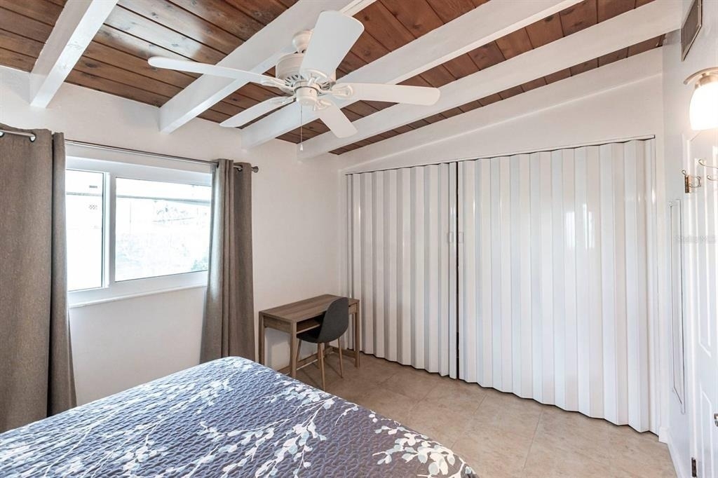 6006 Midnight Pass Road - Photo 10