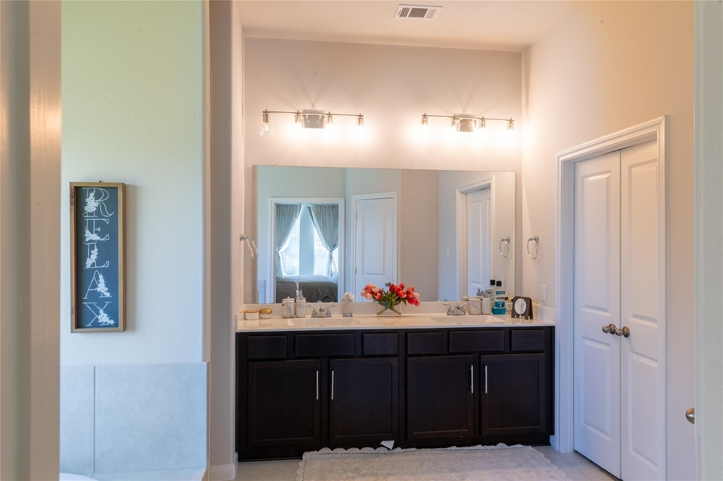 835 Sarasota Shore Dr Drive - Photo 13