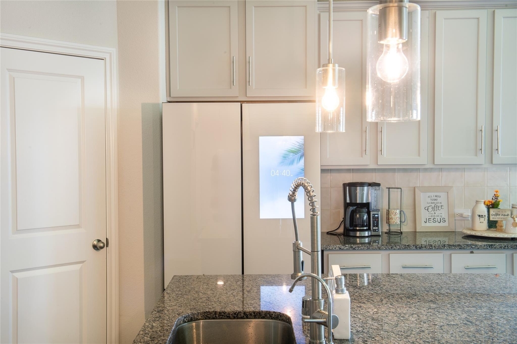 835 Sarasota Shore Dr Drive - Photo 5