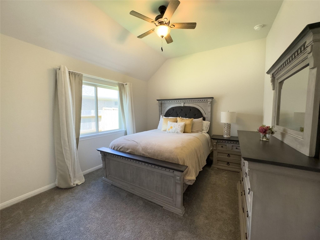 835 Sarasota Shore Dr Drive - Photo 18