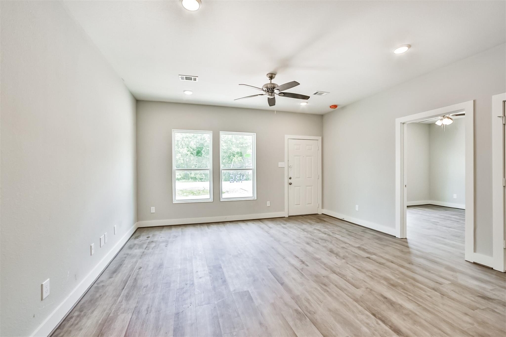420 Ave B - Photo 1