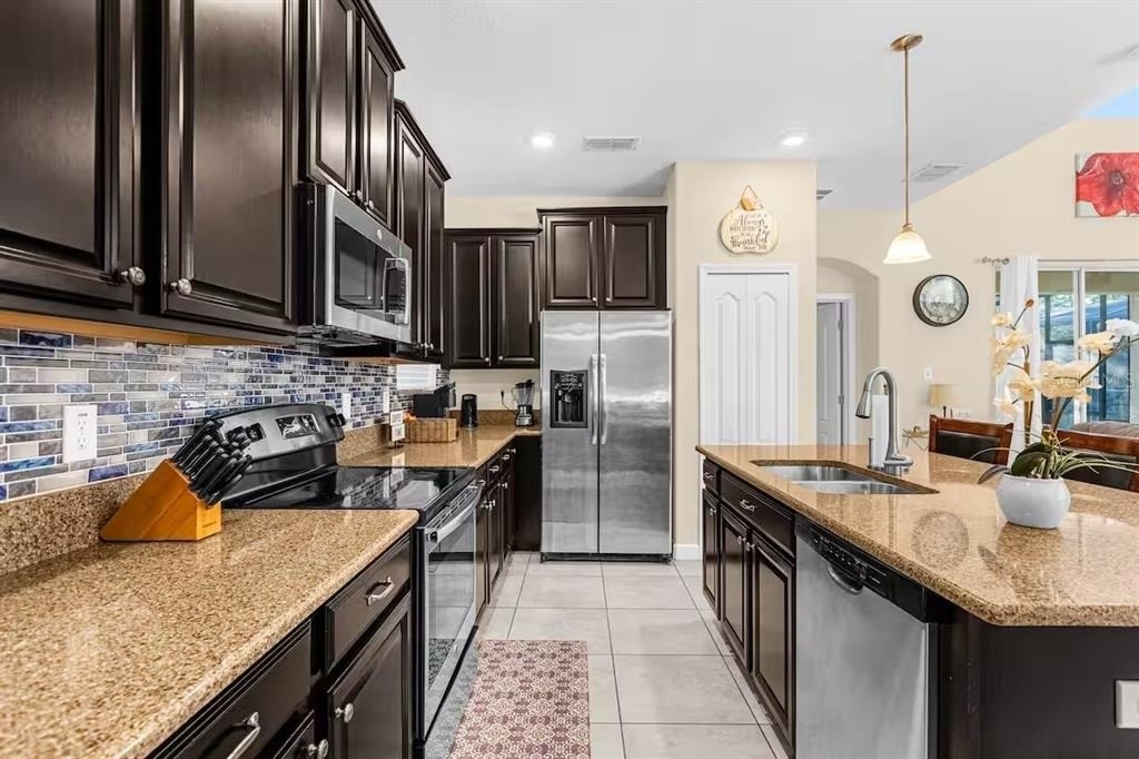 8802 Bamboo Palm Court - Photo 10