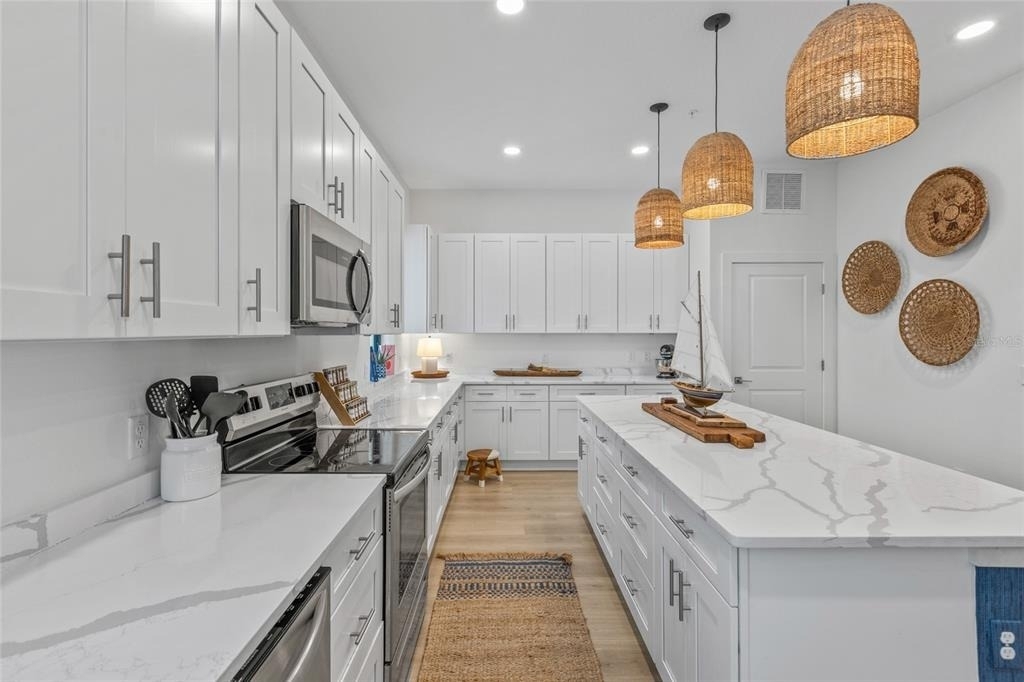 758 Highland Avenue - Photo 17