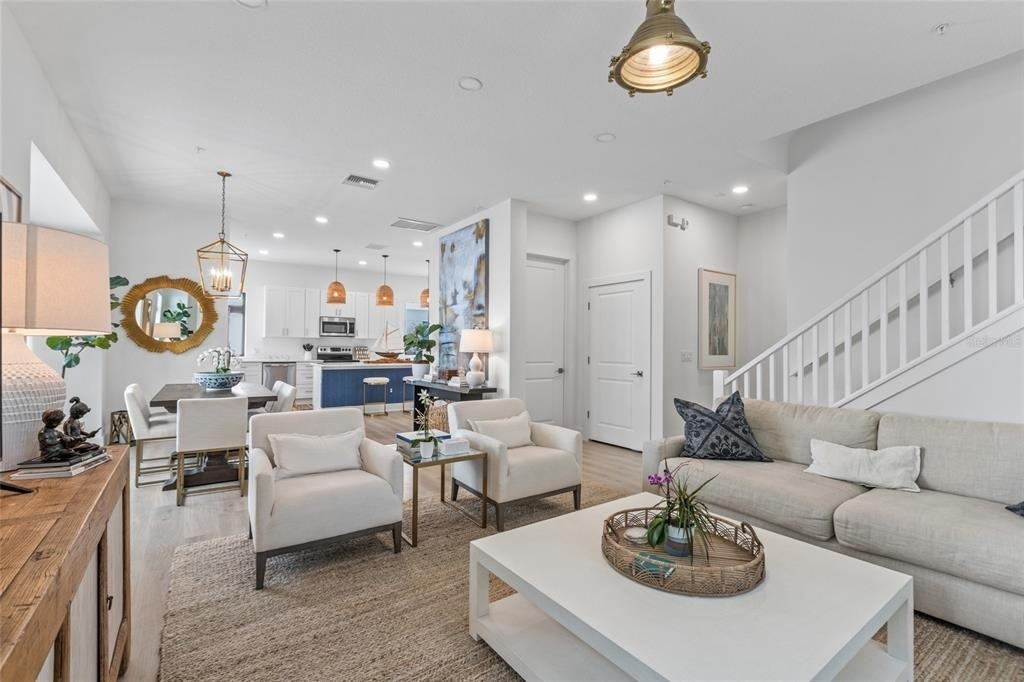 758 Highland Avenue - Photo 9