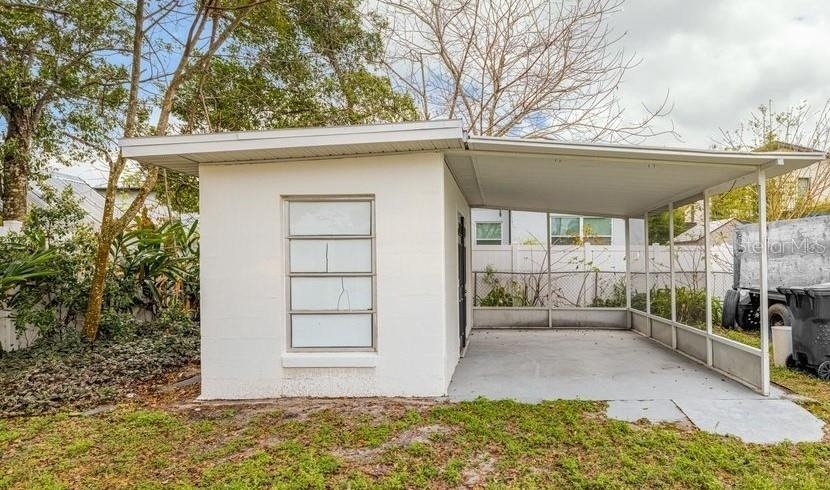 1414 E Harding Street - Photo 45