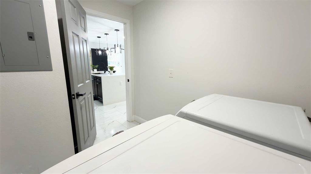 1414 E Harding Street - Photo 13