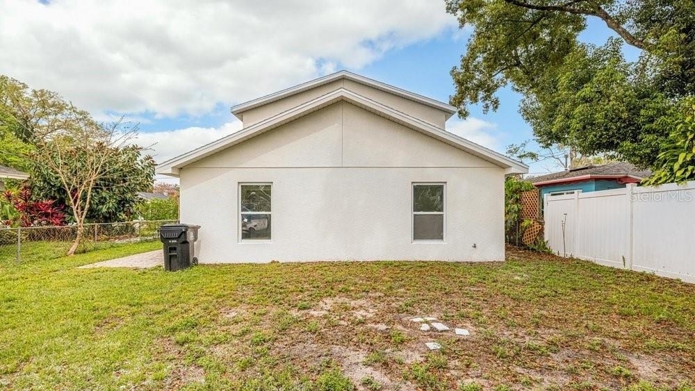 1414 E Harding Street - Photo 42