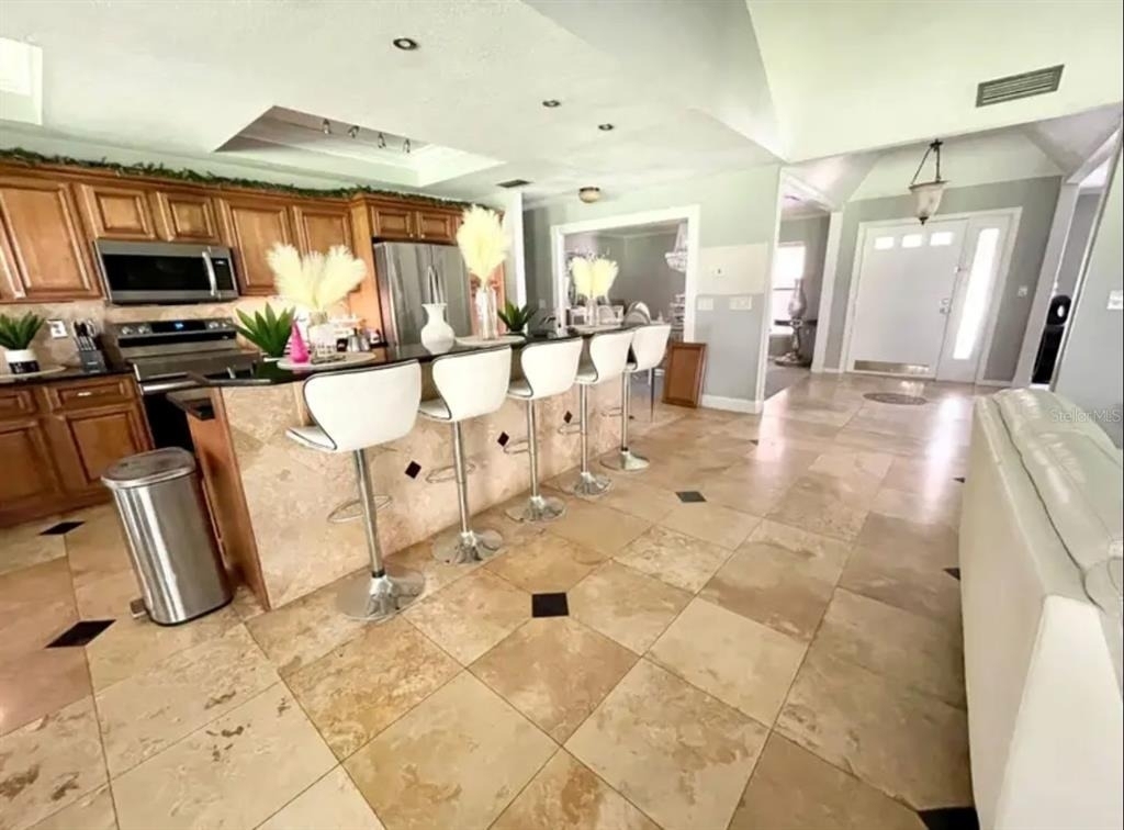 1102 Sugartree Drive S - Photo 2