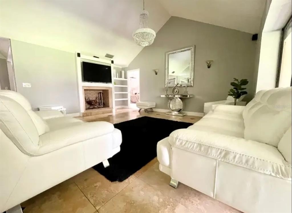 1102 Sugartree Drive S - Photo 3