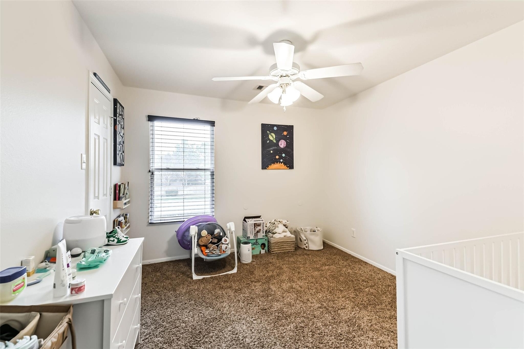22538 Goss Spring Court - Photo 18