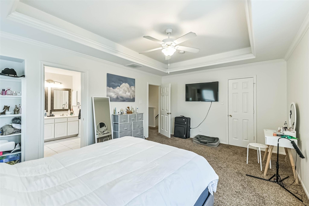 22538 Goss Spring Court - Photo 14