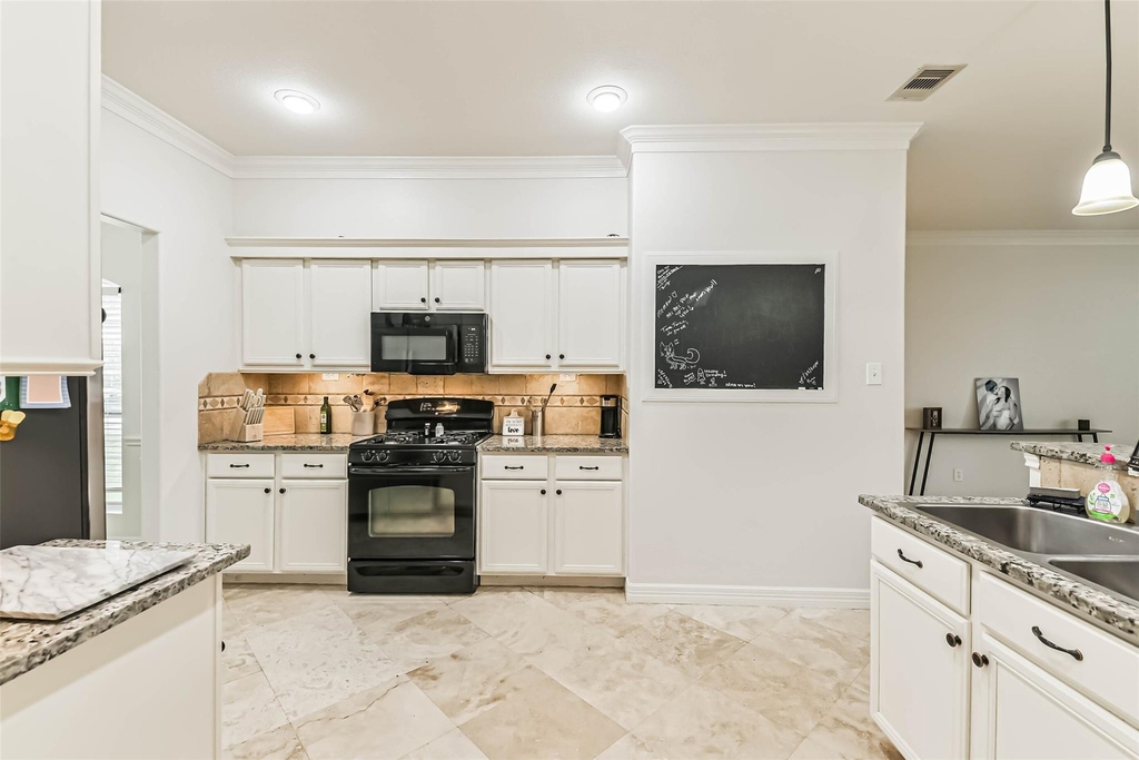 22538 Goss Spring Court - Photo 33