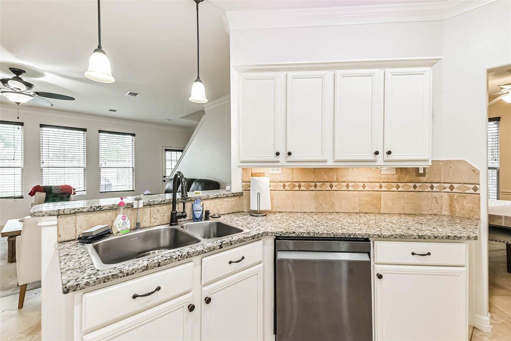 22538 Goss Spring Court - Photo 1