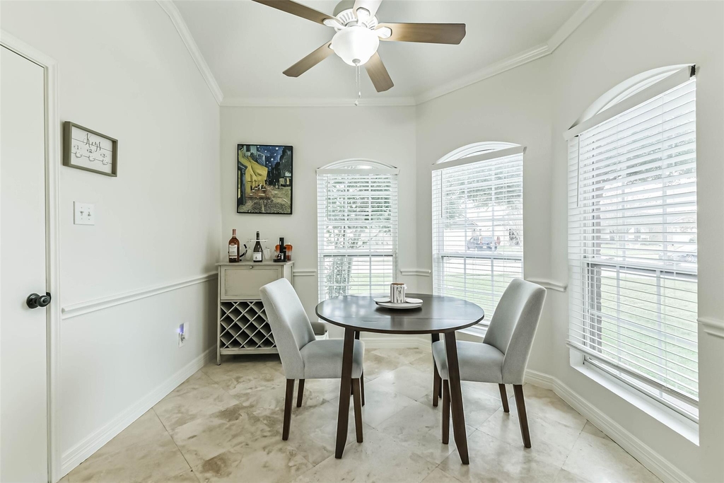 22538 Goss Spring Court - Photo 3
